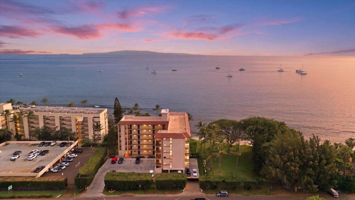 https://bt-photos.global.ssl.fastly.net/maui/orig_boomver_1_409592-2.jpg