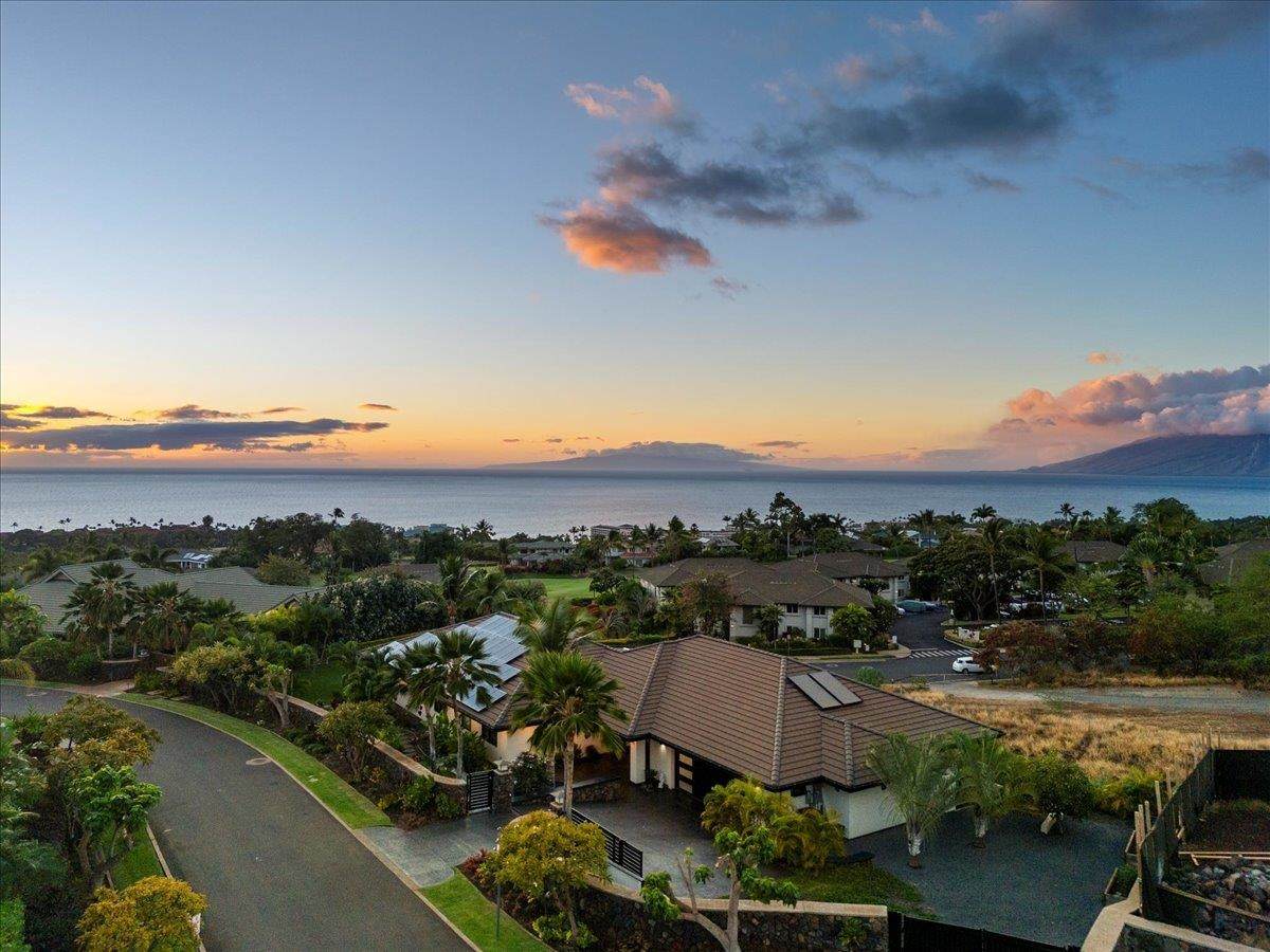 https://bt-photos.global.ssl.fastly.net/maui/orig_boomver_1_409667-2.jpg