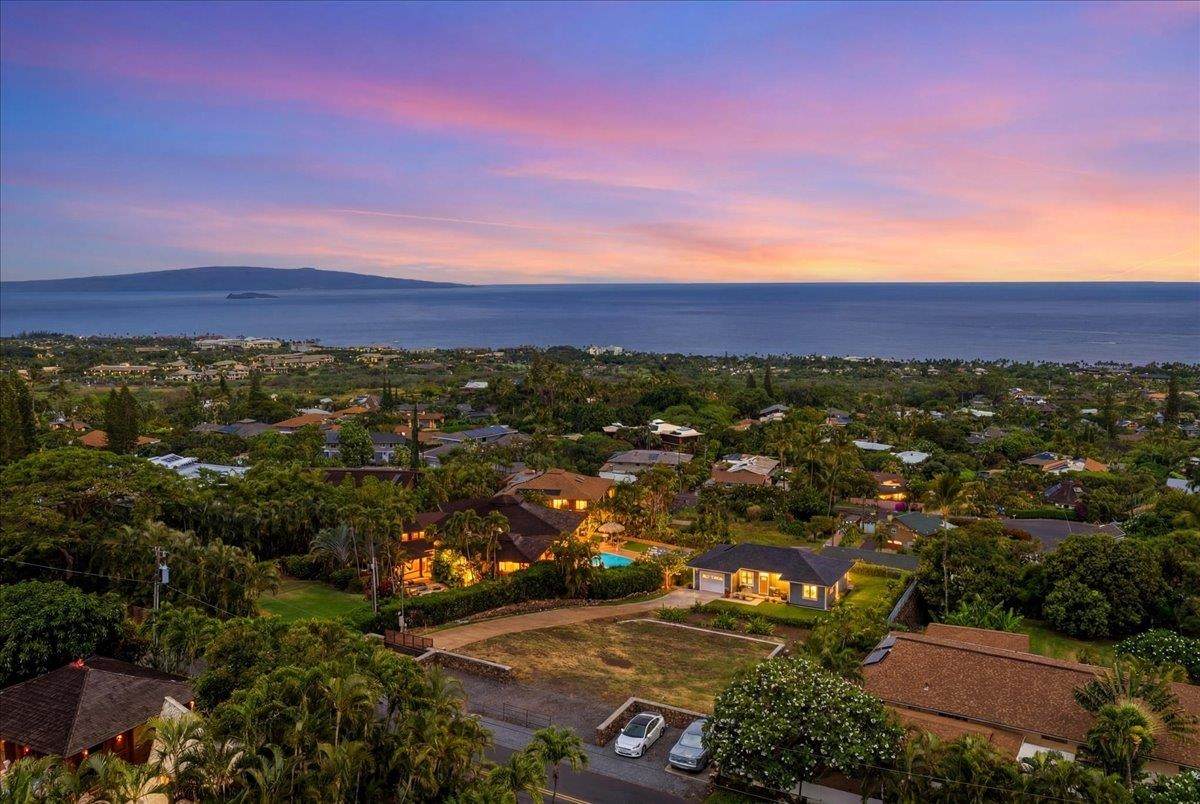 https://bt-photos.global.ssl.fastly.net/maui/orig_boomver_1_409985-2.jpg