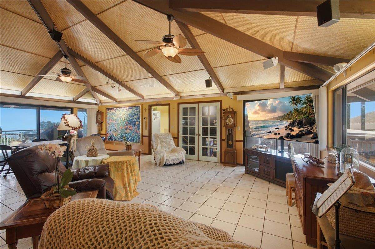 https://bt-photos.global.ssl.fastly.net/maui/orig_boomver_5_410154-2.jpg