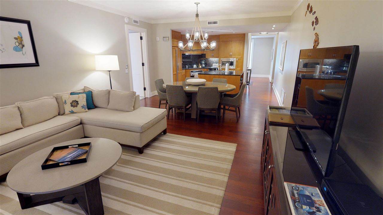 1 Bay Dr - Photo 1