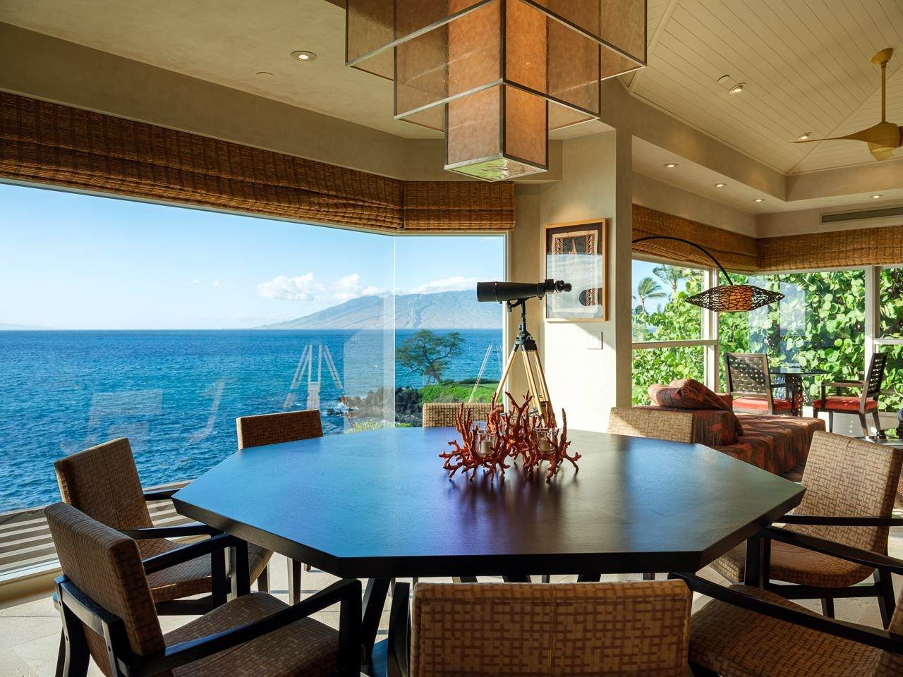 https://bt-photos.global.ssl.fastly.net/maui/1280_boomver_2_407692-2.jpg