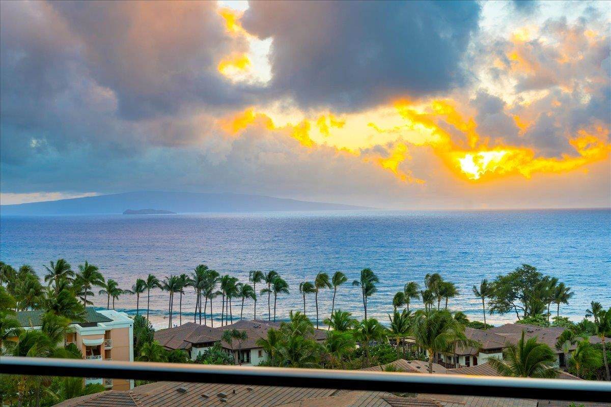https://bt-photos.global.ssl.fastly.net/maui/orig_boomver_2_408171-2.jpg