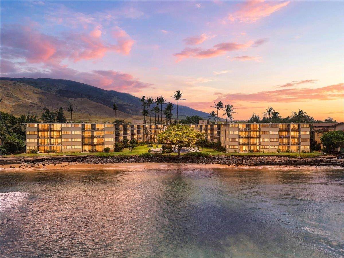 https://bt-photos.global.ssl.fastly.net/maui/orig_boomver_2_410311-2.jpg