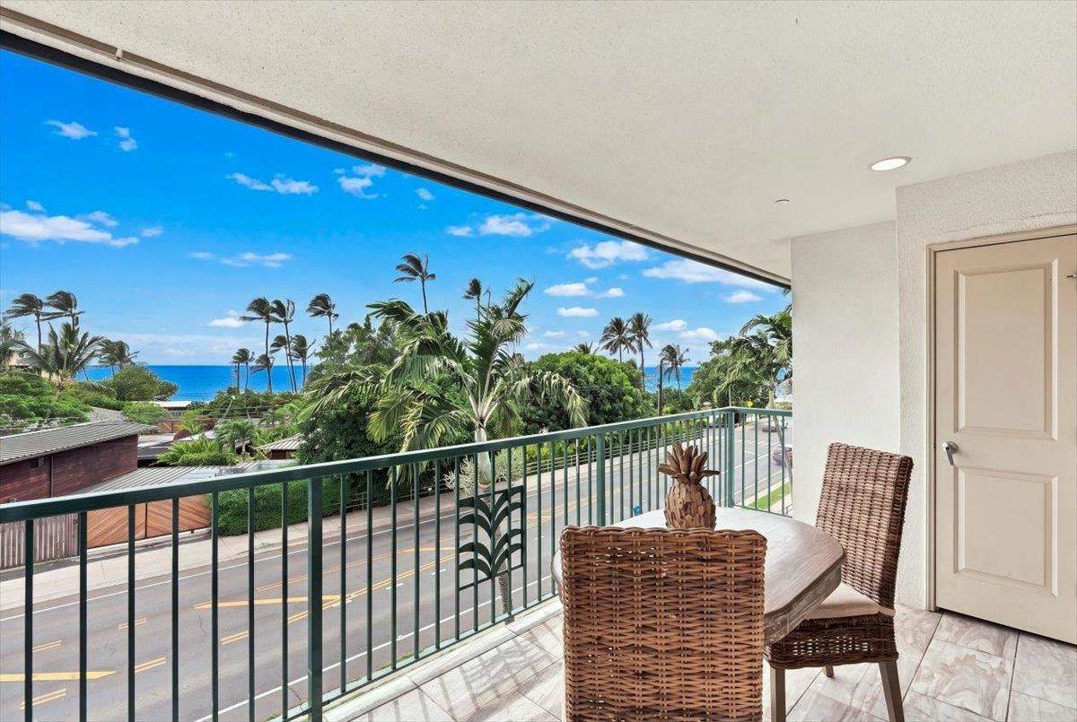 https://bt-photos.global.ssl.fastly.net/maui/orig_boomver_2_410577-2.jpg