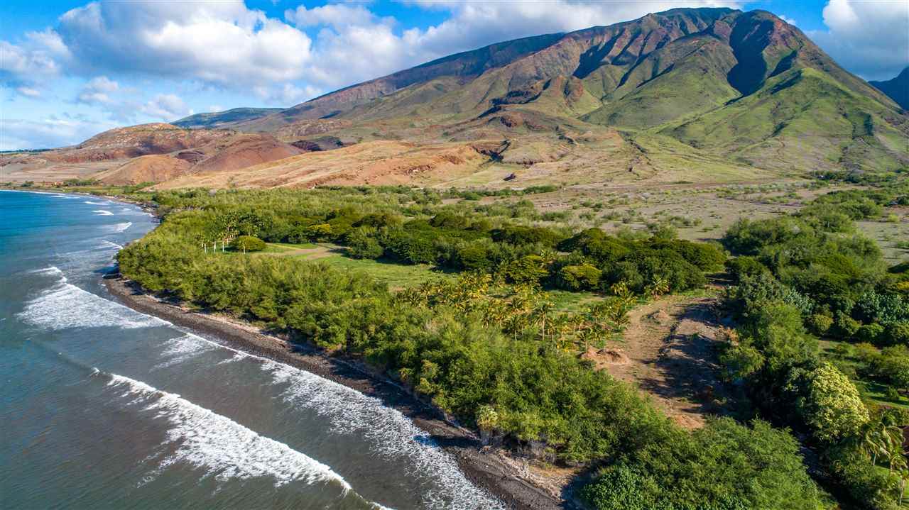 11777 Honoapiilani Hwy - Photo 1