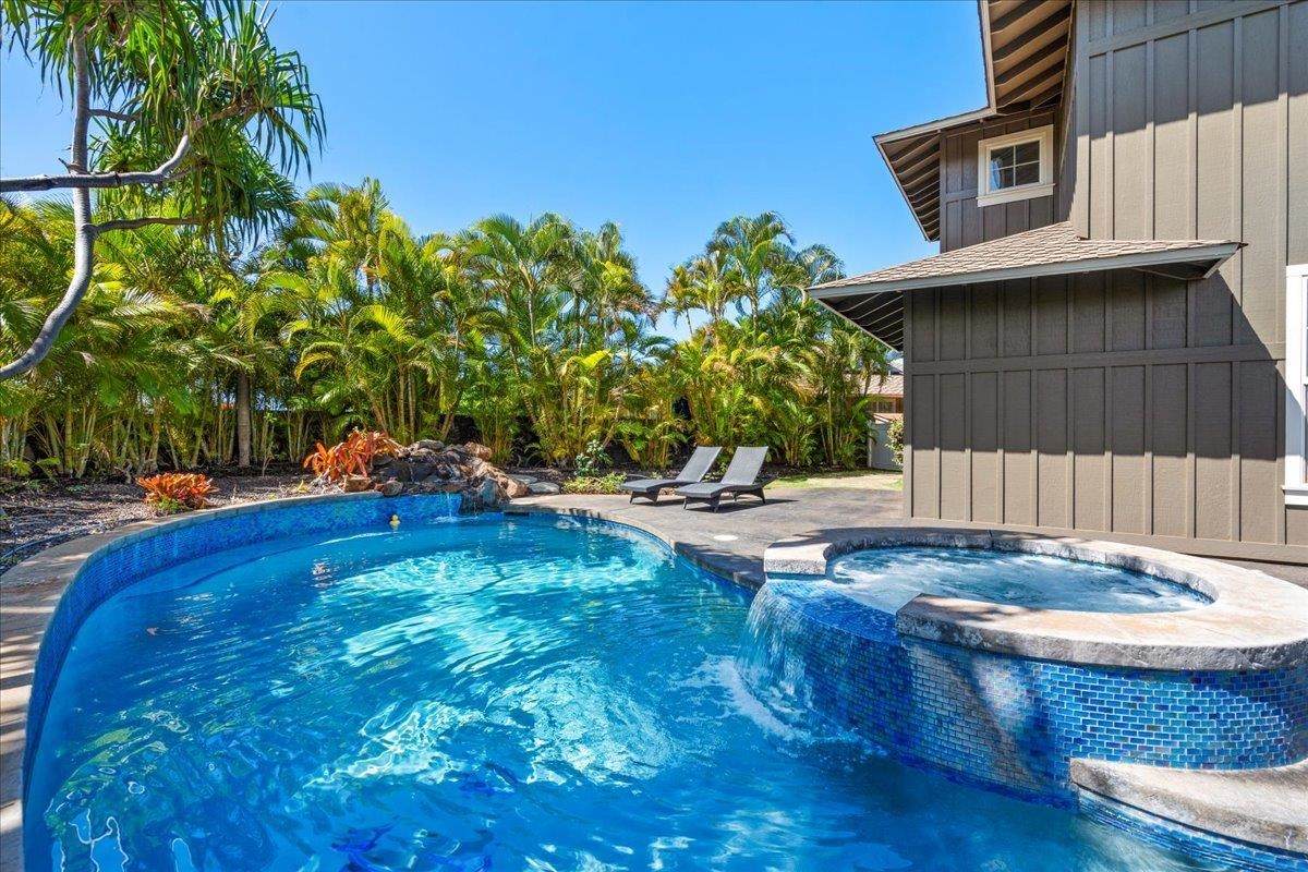 https://bt-photos.global.ssl.fastly.net/maui/orig_boomver_3_407277-2.jpg