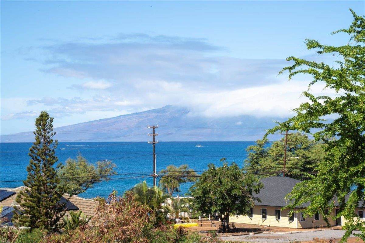 127 Wahikuli Rd - Photo 1