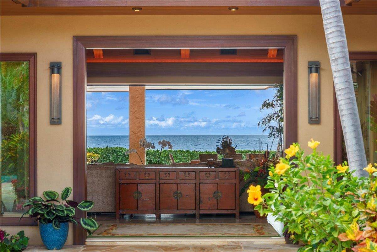 https://bt-photos.global.ssl.fastly.net/maui/orig_boomver_4_408751-2.jpg