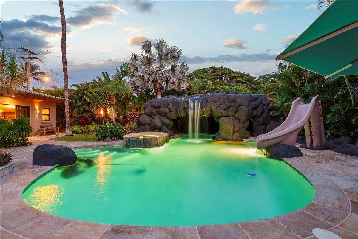 https://bt-photos.global.ssl.fastly.net/maui/orig_boomver_4_408751-2.jpg