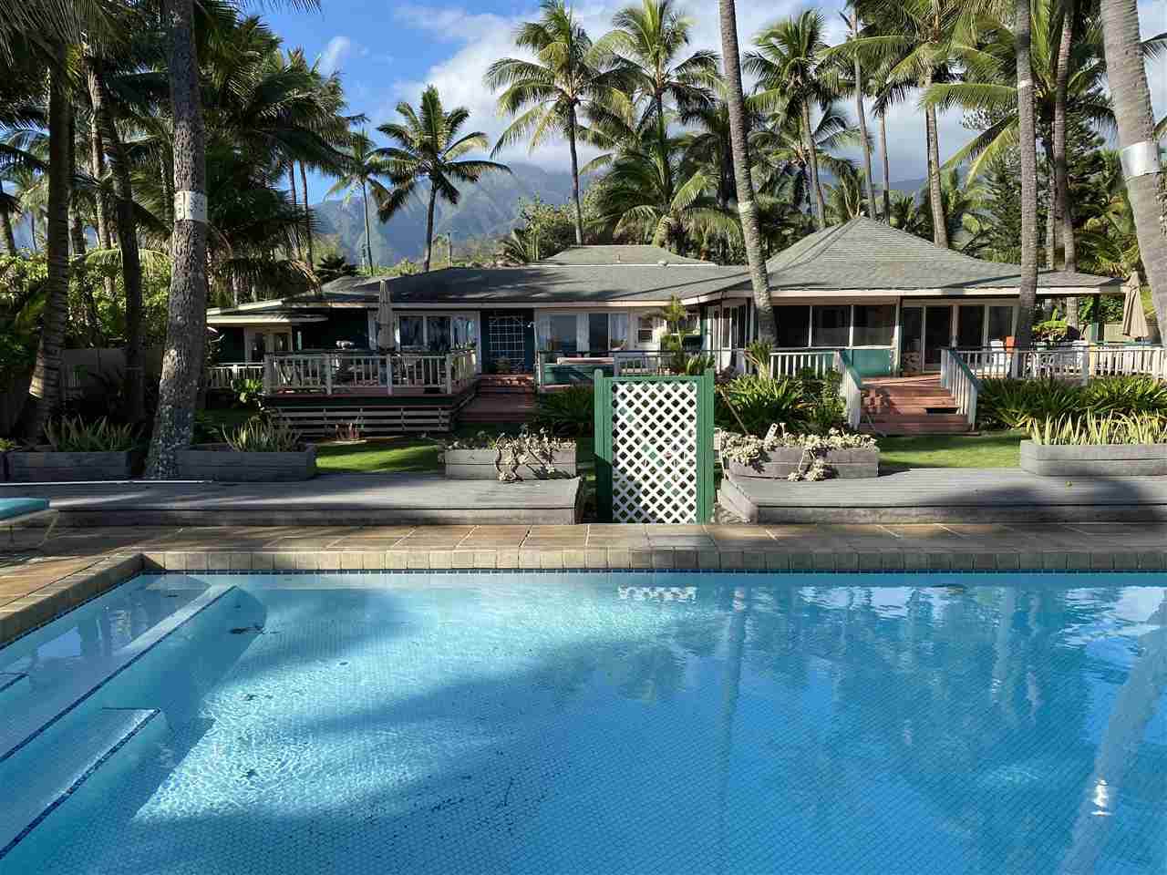 880 Pakele Pl - Photo 1