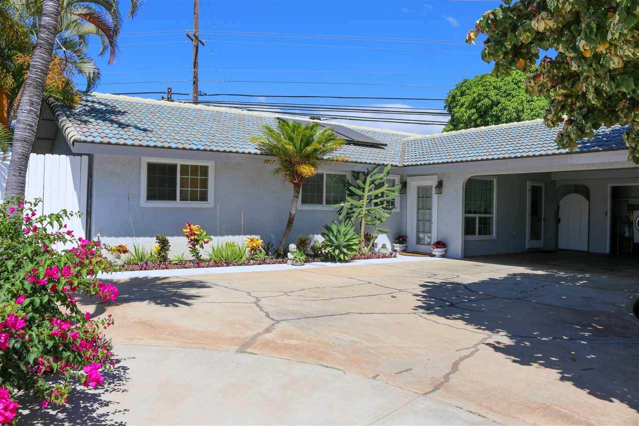 2717 Panepoo St - Photo 1