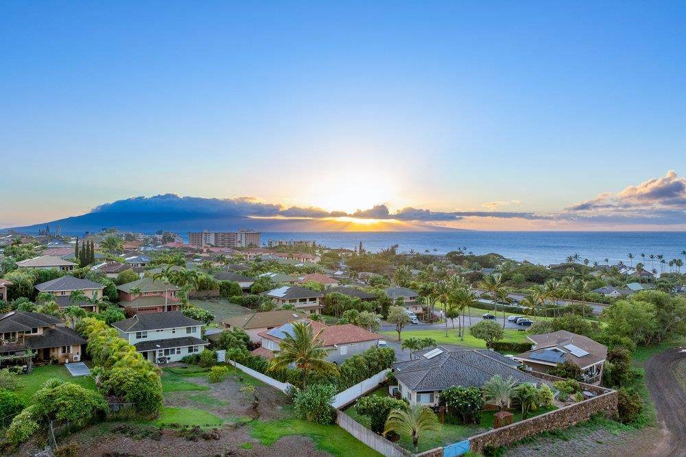 https://bt-photos.global.ssl.fastly.net/maui/orig_boomver_5_407823-2.jpg