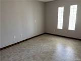 900 Plaza - Photo 4