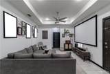 715 Delma - Photo 6