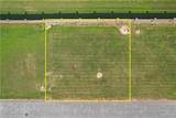 1157 Fairway - Photo 2