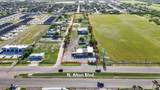 715 Conway - Photo 4
