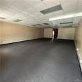 2110 University - Photo 2