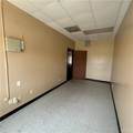 2110 University - Photo 6