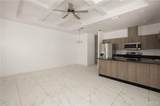 409 Downing - Photo 4