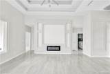 1313 Evergreen - Photo 5