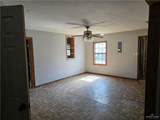 484 Charles - Photo 11