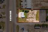 701 Conway - Photo 2
