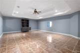 109 Zavala - Photo 17