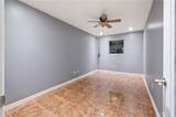 109 Zavala - Photo 8