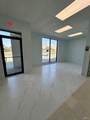 713 Savannah - Photo 2