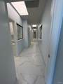 713 Savannah - Photo 4