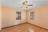 801 Foster - Photo 11