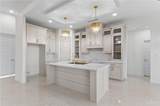 3009 Rosalinda - Photo 2