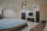 412 Toronto - Photo 17