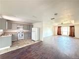 415 Edinburg - Photo 2
