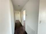 415 Edinburg - Photo 5