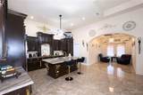 1510 Cipriano's - Photo 5