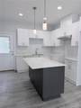 1724 Clinton - Photo 4