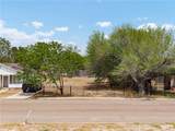 305 Loeb - Photo 1