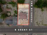 402 Grant - Photo 2