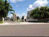 2303 42nd - Photo 2