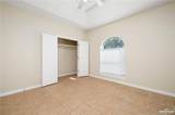 304 18th - Photo 12