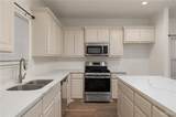 204 Houston - Photo 4