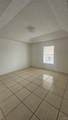 923 Park - Photo 17