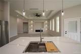 2902 Eliseo Villarreal - Photo 20