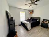 1307 Elizabeth - Photo 15