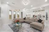 707 Helen - Photo 3