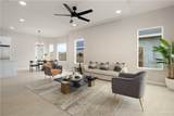 2401 Zinnia - Photo 3
