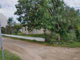 900 Garza - Photo 1