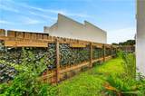 1613 B - Photo 18